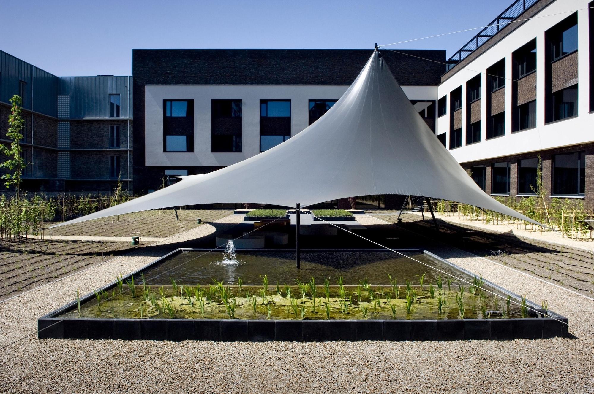 Carbon Hotel Genk Kültér fotó