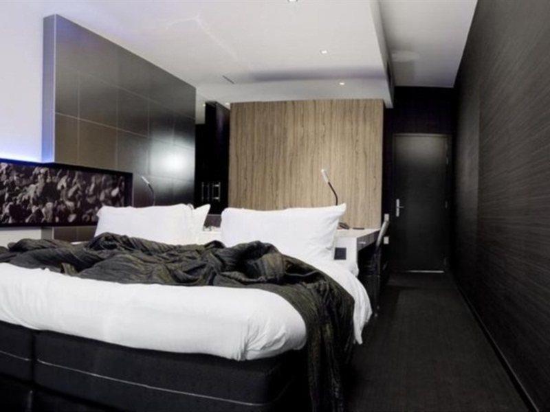 Carbon Hotel Genk Kültér fotó