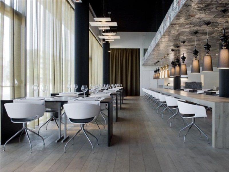 Carbon Hotel Genk Kültér fotó